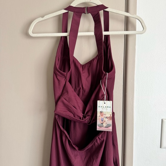 HALARA Burgundy Cut Out Pocket Midi Dress - Picture 4 of 6